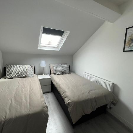Ryan Air I Bnb - Lfc Apartments Liverpool Luaran gambar