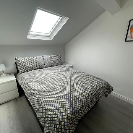 Ryan Air I Bnb - Lfc Apartments Liverpool Luaran gambar