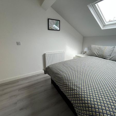 Ryan Air I Bnb - Lfc Apartments Liverpool Luaran gambar