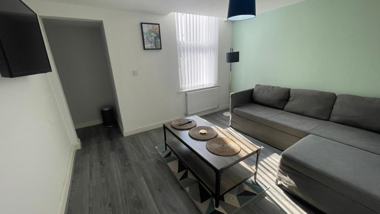 Ryan Air I Bnb - Lfc Apartments Liverpool Luaran gambar