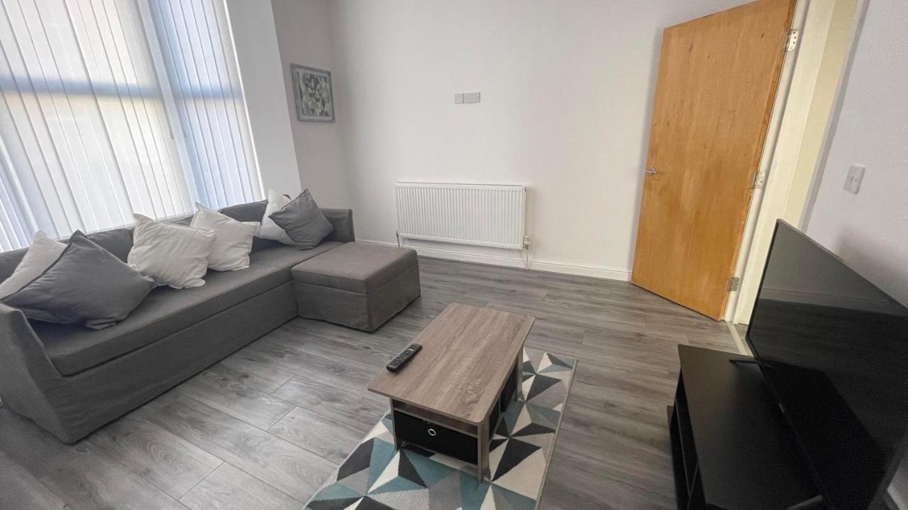 Ryan Air I Bnb - Lfc Apartments Liverpool Luaran gambar